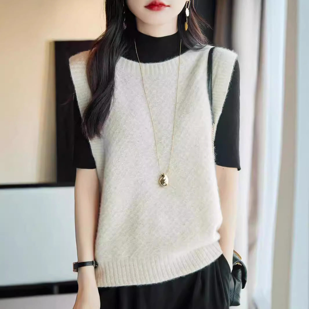Women's Seamless Knit Vest Lightweight Crew Neck Sleeveless Sweater Camisole