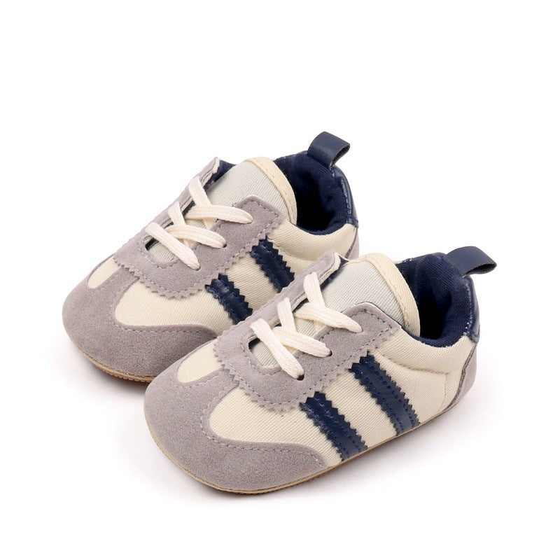 Spring and Autumn Infants' Soft Sole Anti-slip Durable Fashion Versatile Indoor and Outdoor Casual Shoes for Boys and Girls, Walking Shoes, Sports Shoes